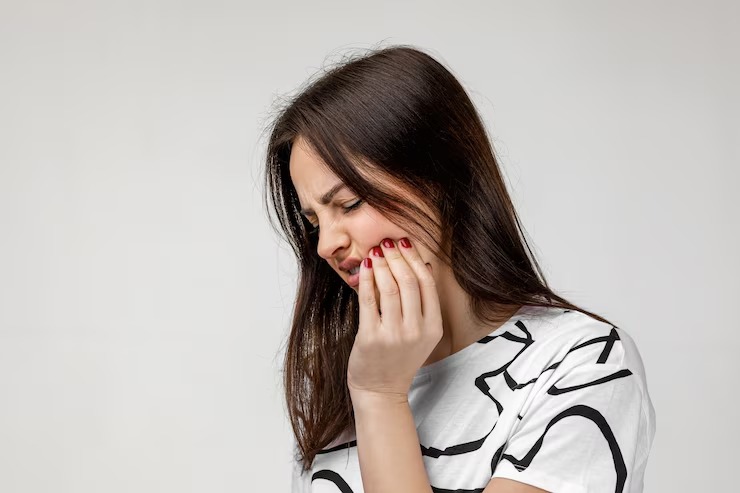 Severe tooth pain when it signals an emergency